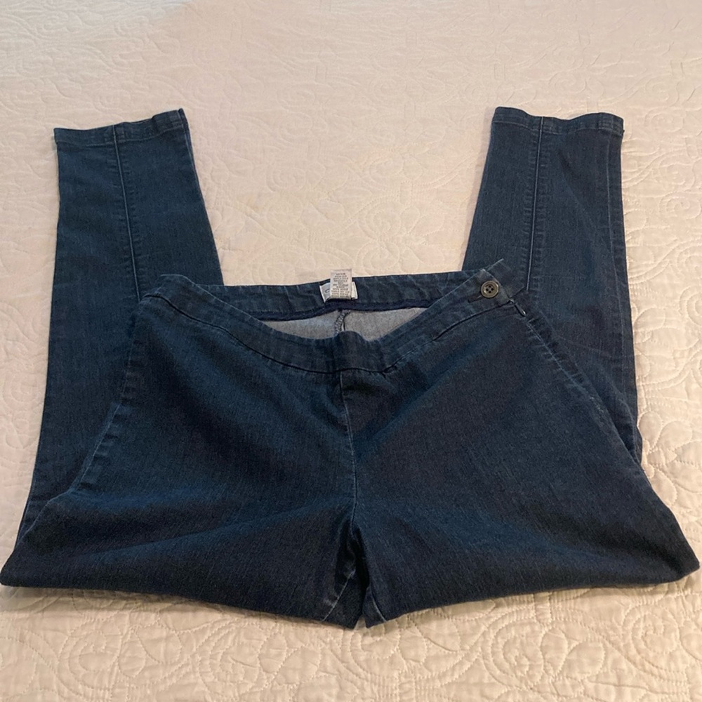 Chico’s Denim Blue Stretch Slim Ankle Jeans Chico Size size 2 or US Size 12